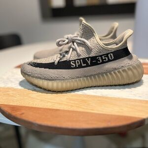 Yeezy Boost 350 in Gray Taupe and Black